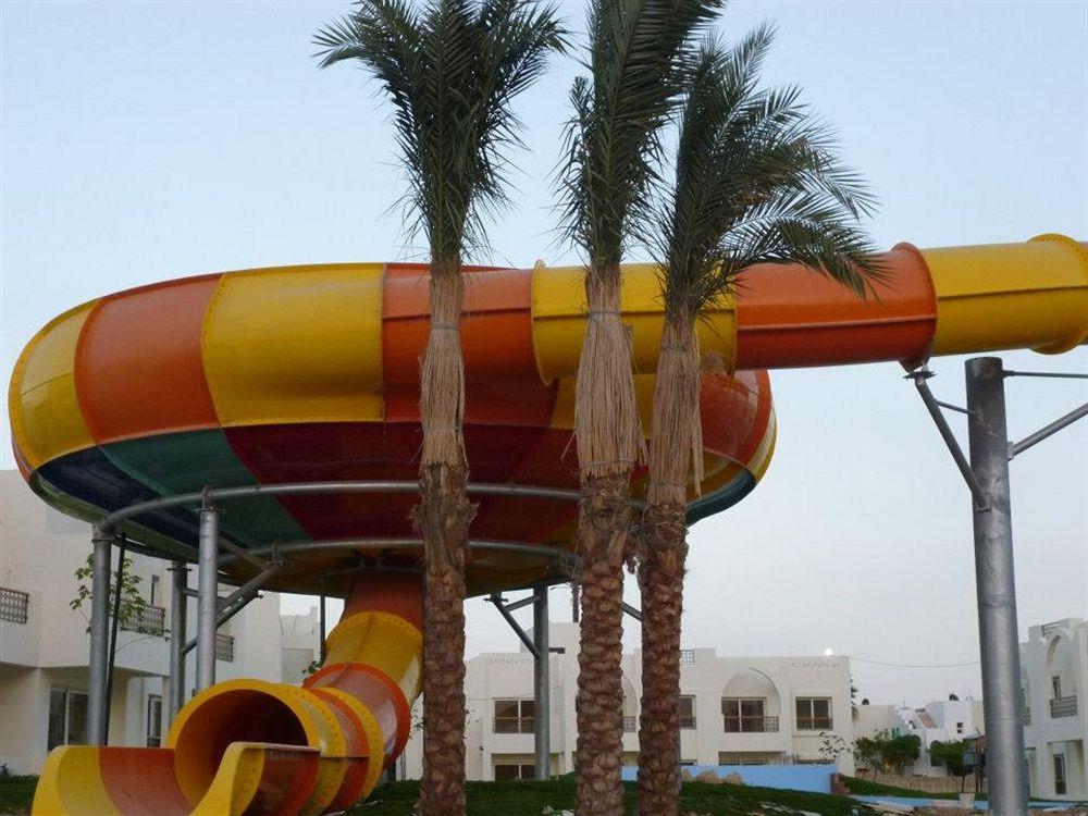 Le Royal Holiday Resort Aqua Park Sharm el-Sheikh Exterior foto