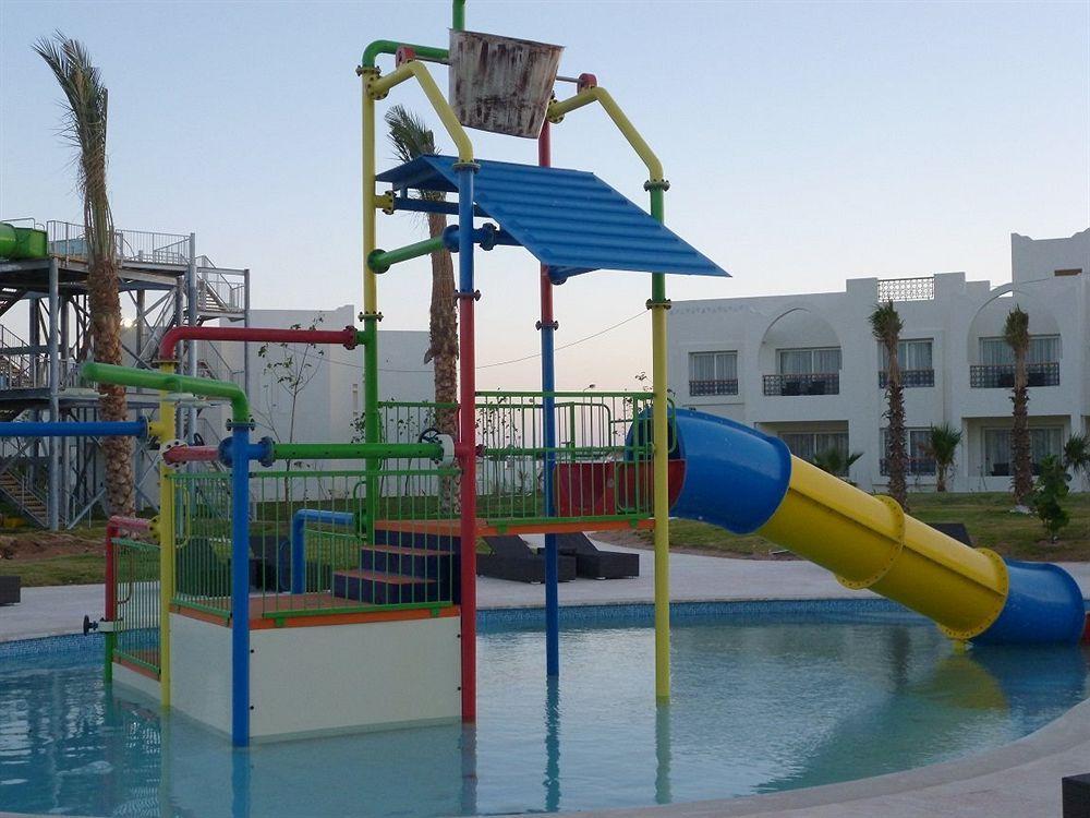 Le Royal Holiday Resort Aqua Park Sharm el-Sheikh Exterior foto